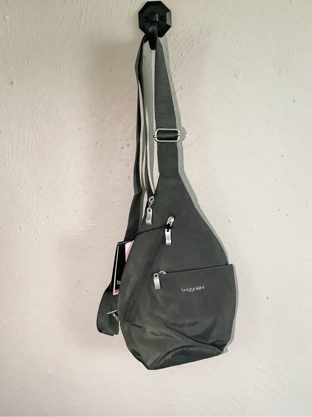 NWT baggallini Black Sling Crossbody Bag